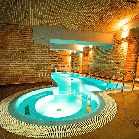 Luxuryapartments - Radziwillowska Old Town شقة