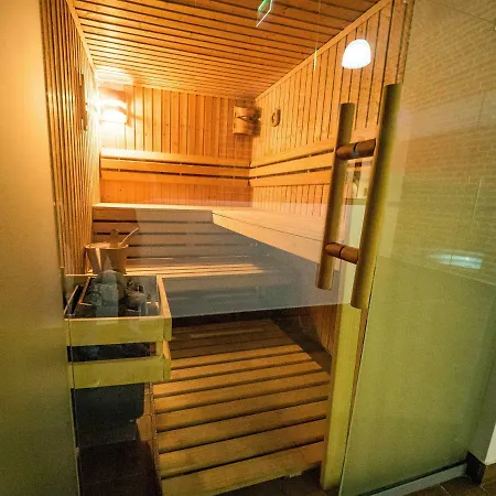 Luxuryapartments - Radziwillowska Old Town Apartment *
